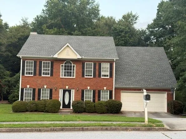 2242 Vintage Oaks Dr, Loganville, GA 30052