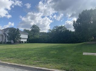 1510 Dunfries St, Flossmoor, IL 60422