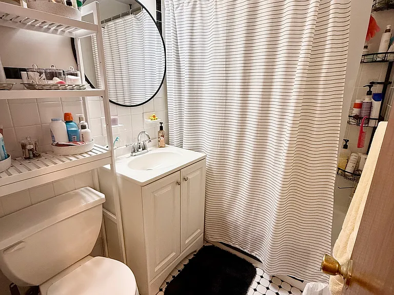 23 Riverside Dr #2B — Photo 9