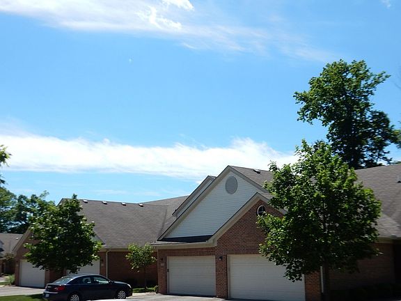 2nd image of 33051 Forest Park Dr