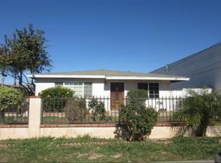 912 W 18th St, Costa Mesa, CA 92627