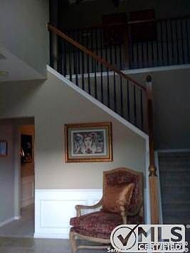2nd image of 17206 Blanco Oaks