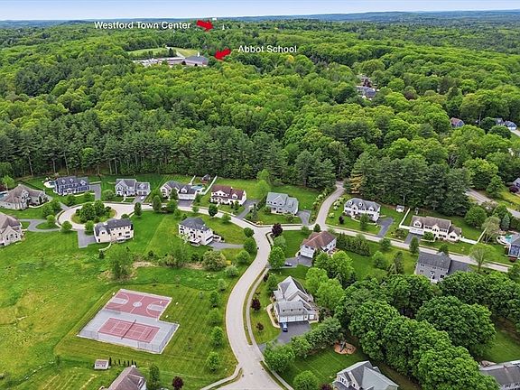 3rd image of 9 Boxwood Rd
