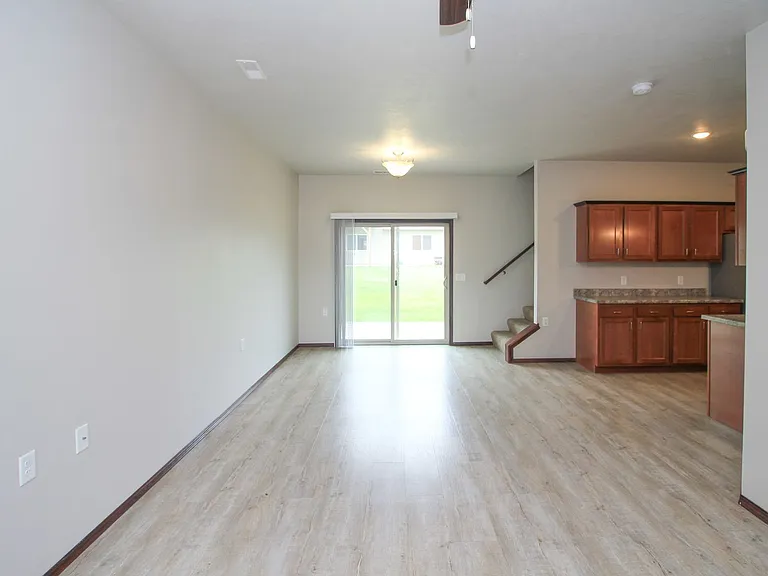Tanner Court Estates -3 bed units townhouses in Tea, SD! — Photo 28
