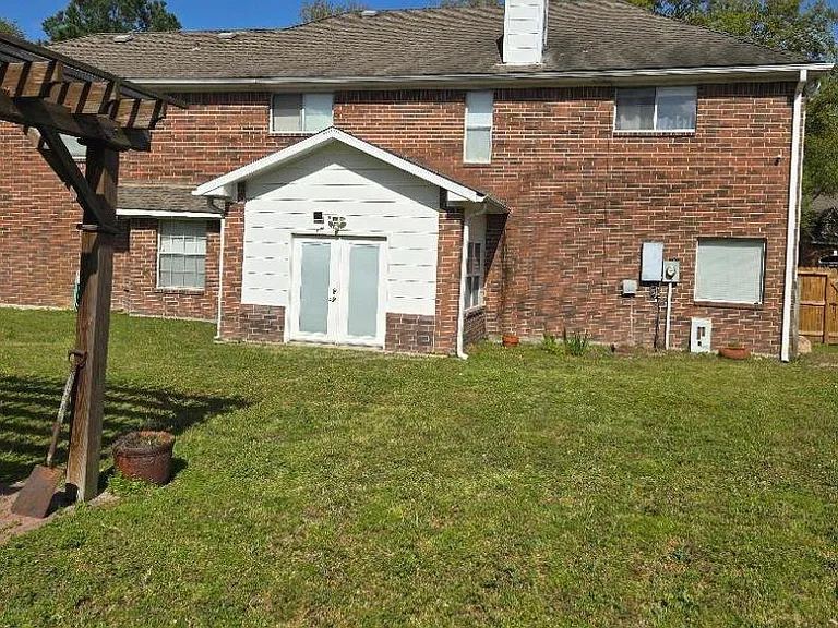 19711 Dusty Creek Dr — Photo 12