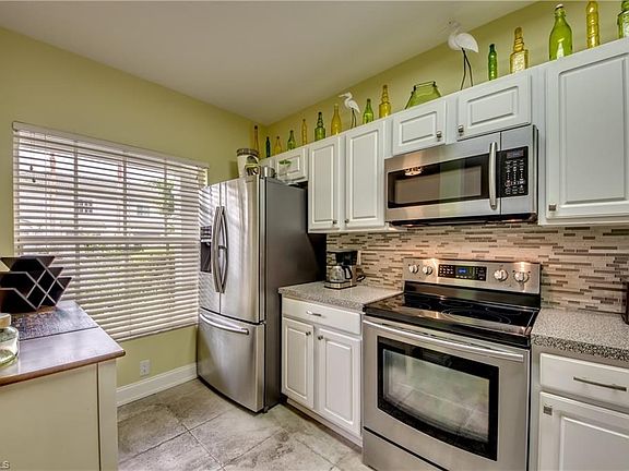 5th image of 10046 Lone Cypress St