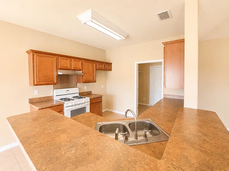 4812 Indio Ln — Photo 9