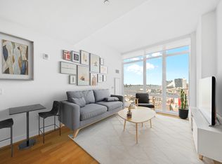 605 W 42nd St APT 24W, New York, NY 10036