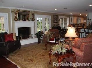 224 Symphony Ln, Shreveport, LA 71105