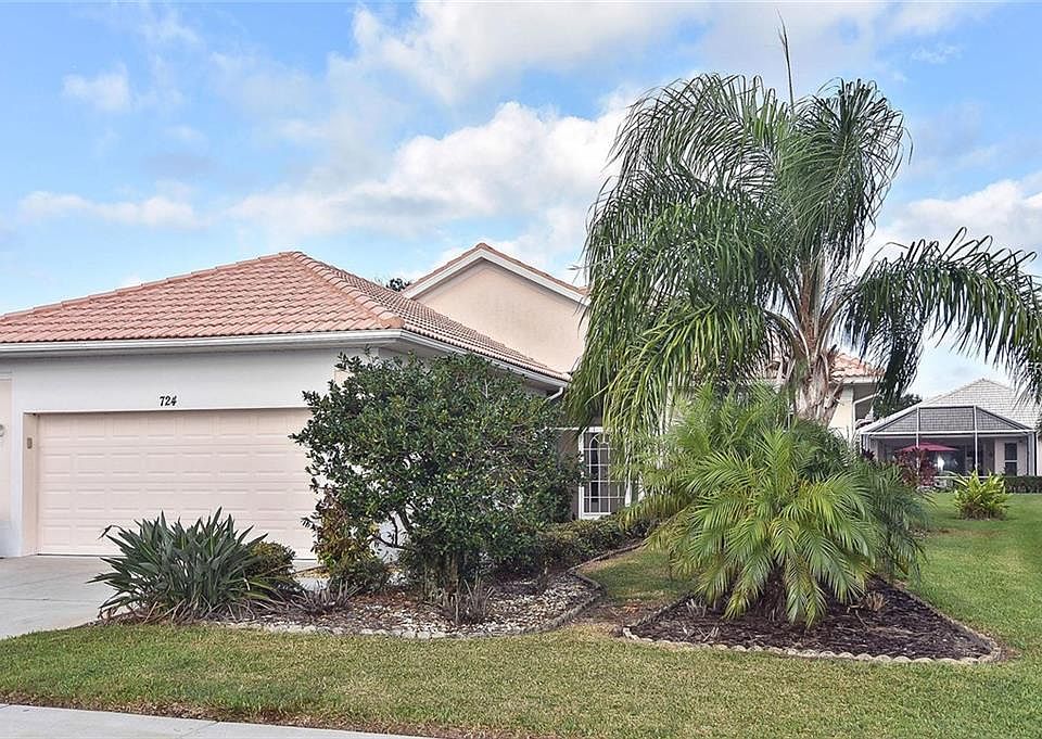 1st image of 724 Silk Oak Dr