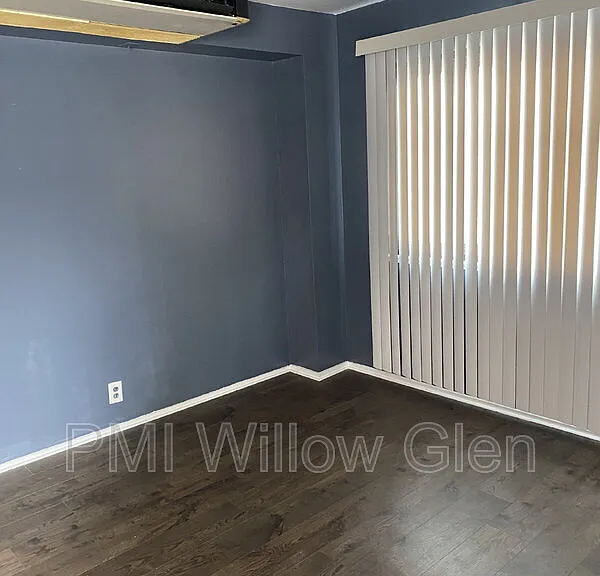 702 Vine St #6 — Photo 2