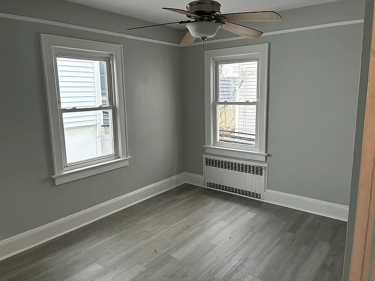 27 Illinois Ave — Photo 6