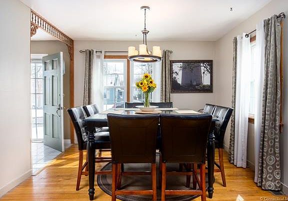 3rd image of 23 Carroll St