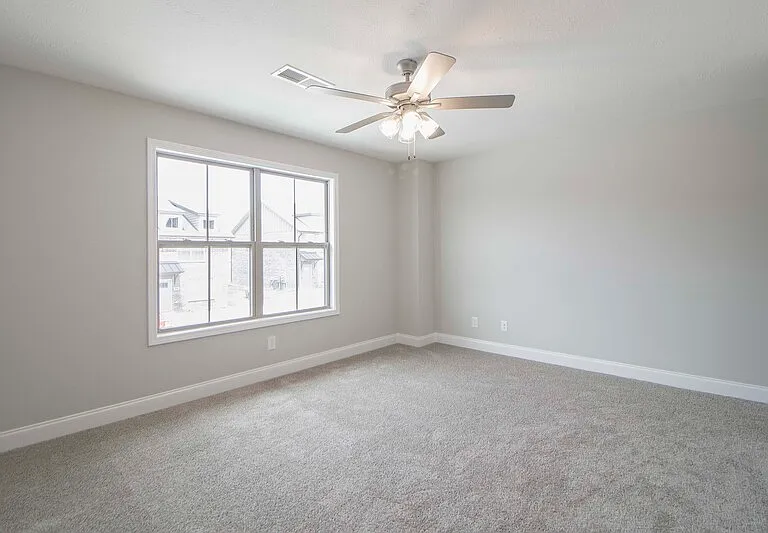1000-601 Henry Place Blvd — Photo 20