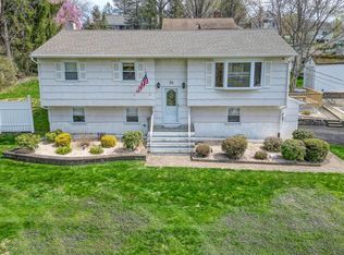 36 Parkway Drive, Yorktown Heights, NY 10598