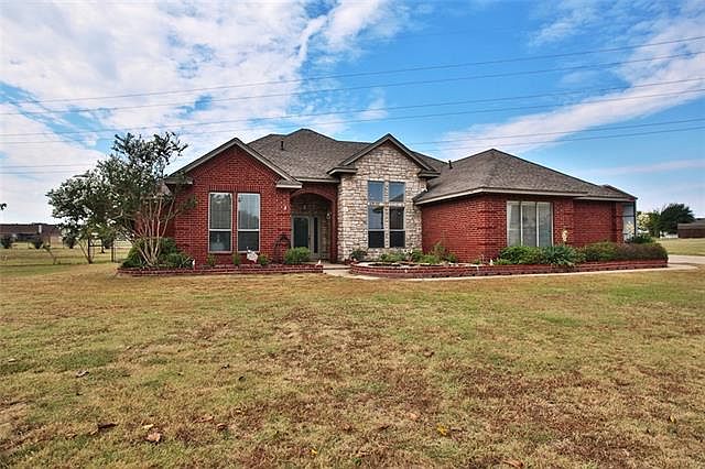 1st image of 345 Bella Vista Cir