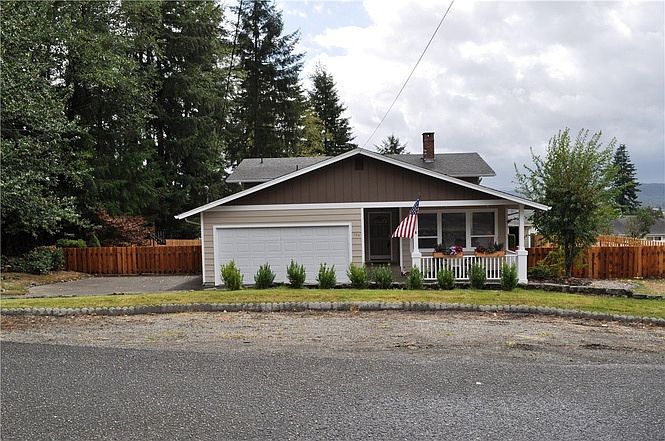 1st image of 124 Heritage Dr