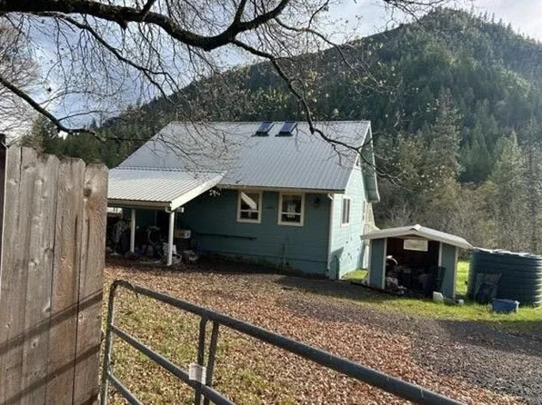 17321 Wildwood Rd, Hayfork, CA 96041