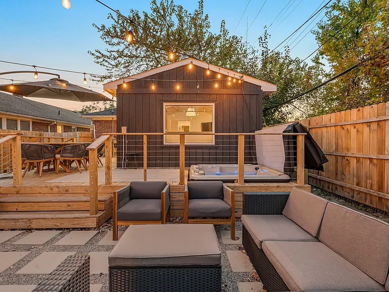 23630 Condon St — Photo 52