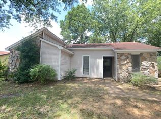 5640 Pathway Cir, Memphis, TN 38115