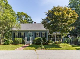 26 Cox St, Acushnet, MA 02743