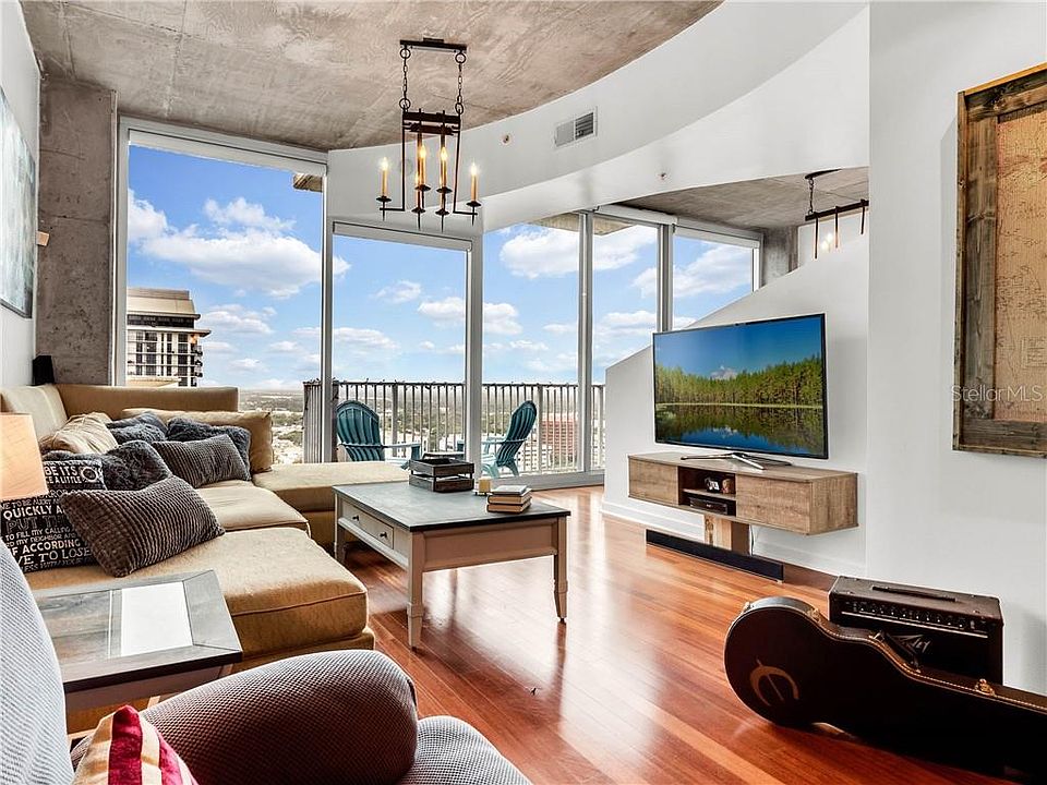 1st image of 155 Court Ave #2410