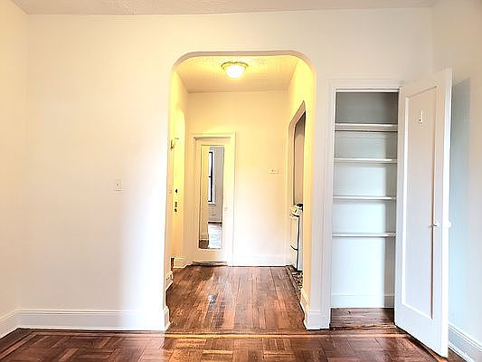 4th image of 1069 1st Ave APT 3D
