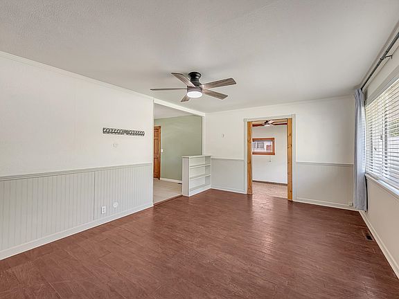 5th image of 308 Zuni Dr