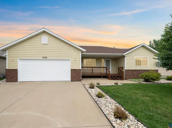 7020 W 53rd St, Sioux Falls, SD 57106