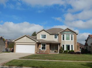 15045 Rohan Dr, Sterling Heights, MI 48313