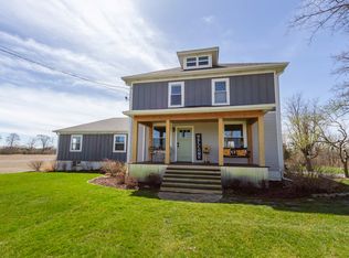 9607 Lucas Rd, Woodstock, IL 60098