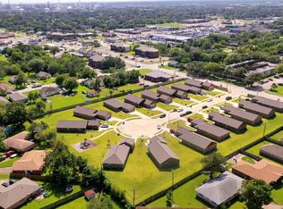 2401 14th Ave N, Texas City, TX 77590