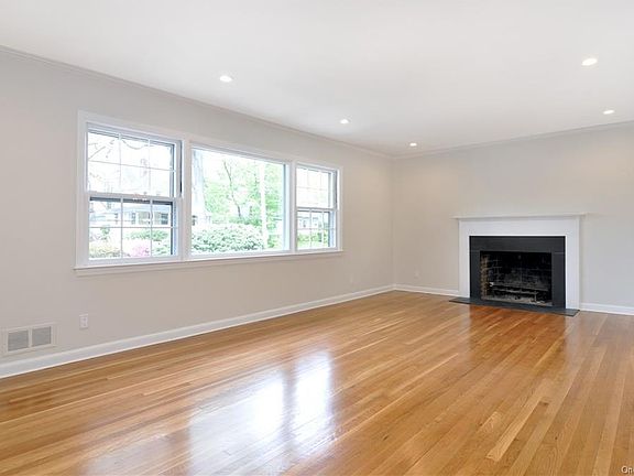 136 Nyac Avenue