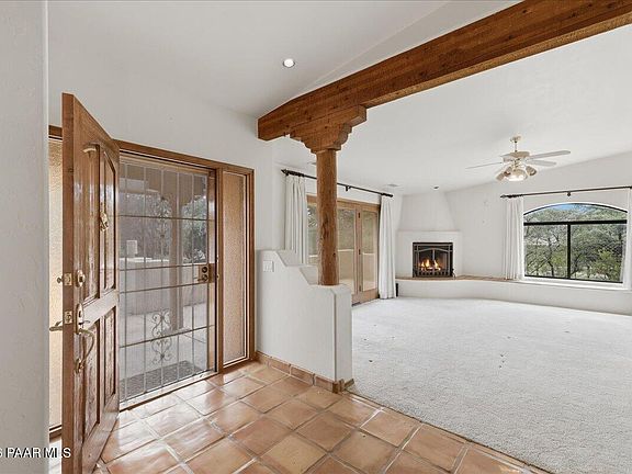 4th image of 2470 W Twinoaks Dr