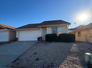 27343 Calle Palo, Menifee, CA 92586