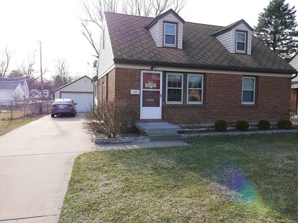 1st image of 191 24th St N
