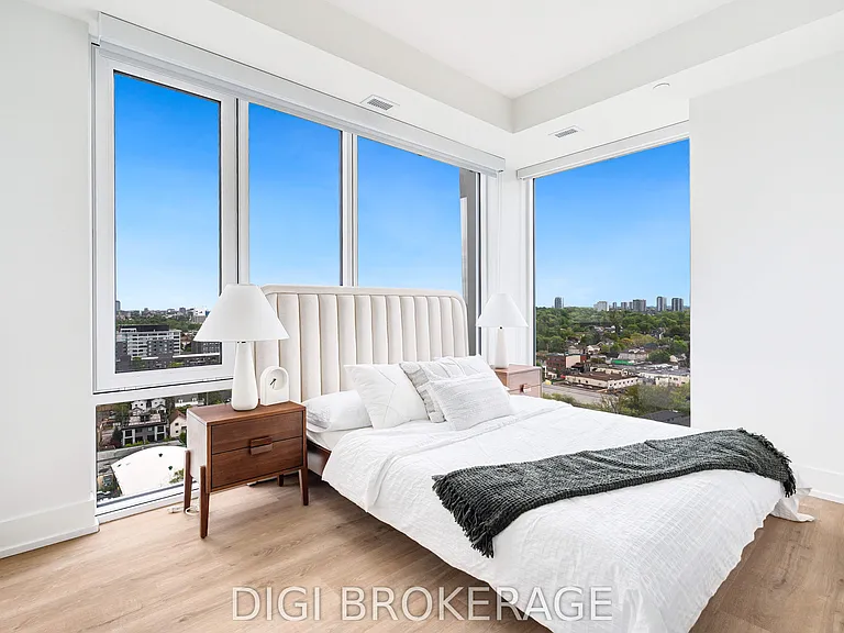 2070 Scott St #1009 — Photo 16