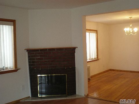4th image of 16444 96th St