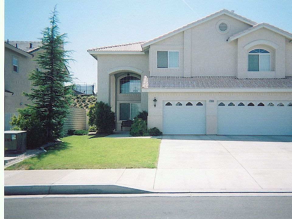 1st image of 13060 Candleberry Ln