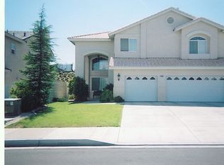 13060 Candleberry Ln, Victorville, CA 92395