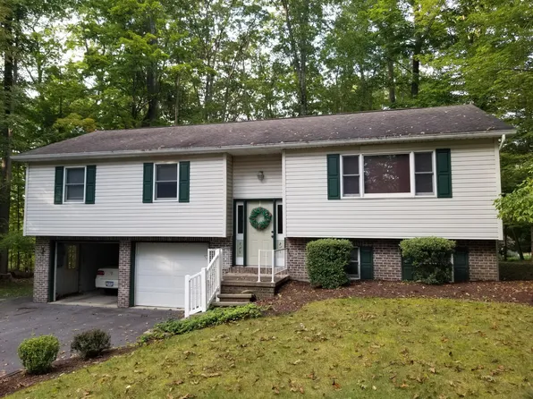 198 Santo Domingo Ct, Du Bois, PA 15801