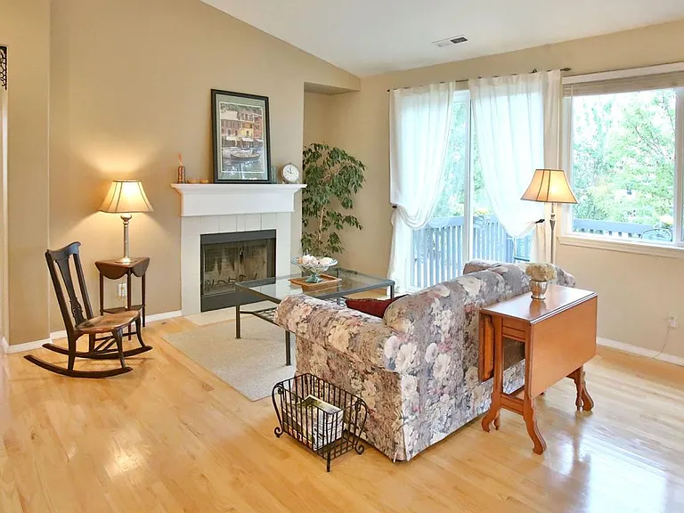 15483 NW Decatur Way — Photo 2