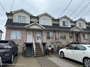 104 S South Ave, Staten Island, NY 10303