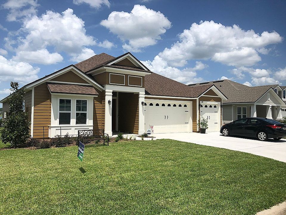 1st image of 443 Willow Lake Dr