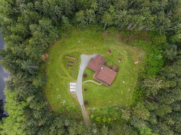Home is located next to Wetlands and Four Springs preserve