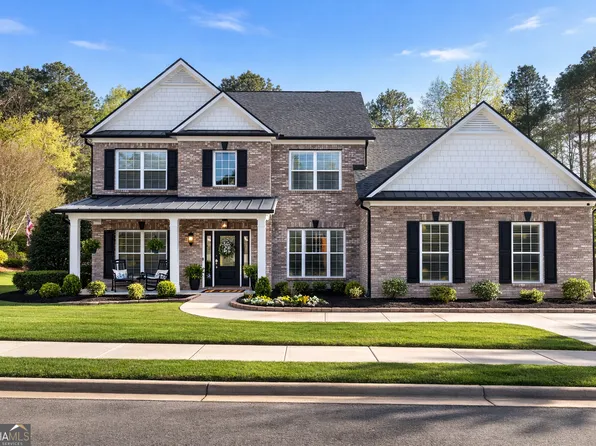 15 Stonebridge Xing, Newnan, GA 30265