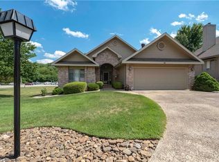 14 Tanyard Ln, Bella Vista, AR 72715