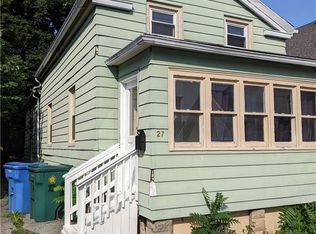 27 Leavenworth St, Rochester, NY 14613