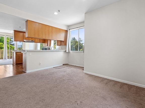 5th image of 929 E El Camino Real APT A201