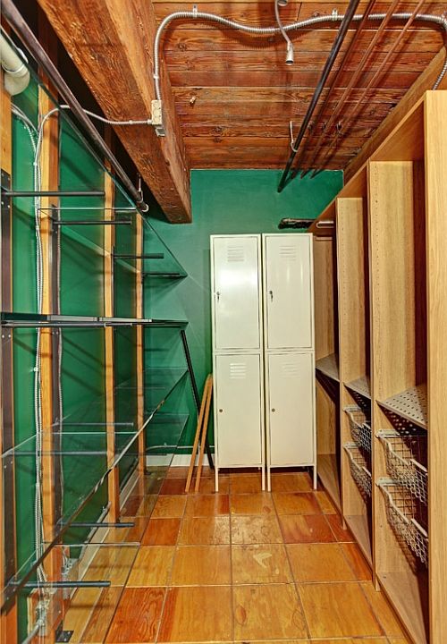 Storage/Closet